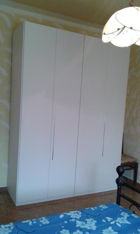 Apartamento La Ca Del Menec Lierna Habitación foto